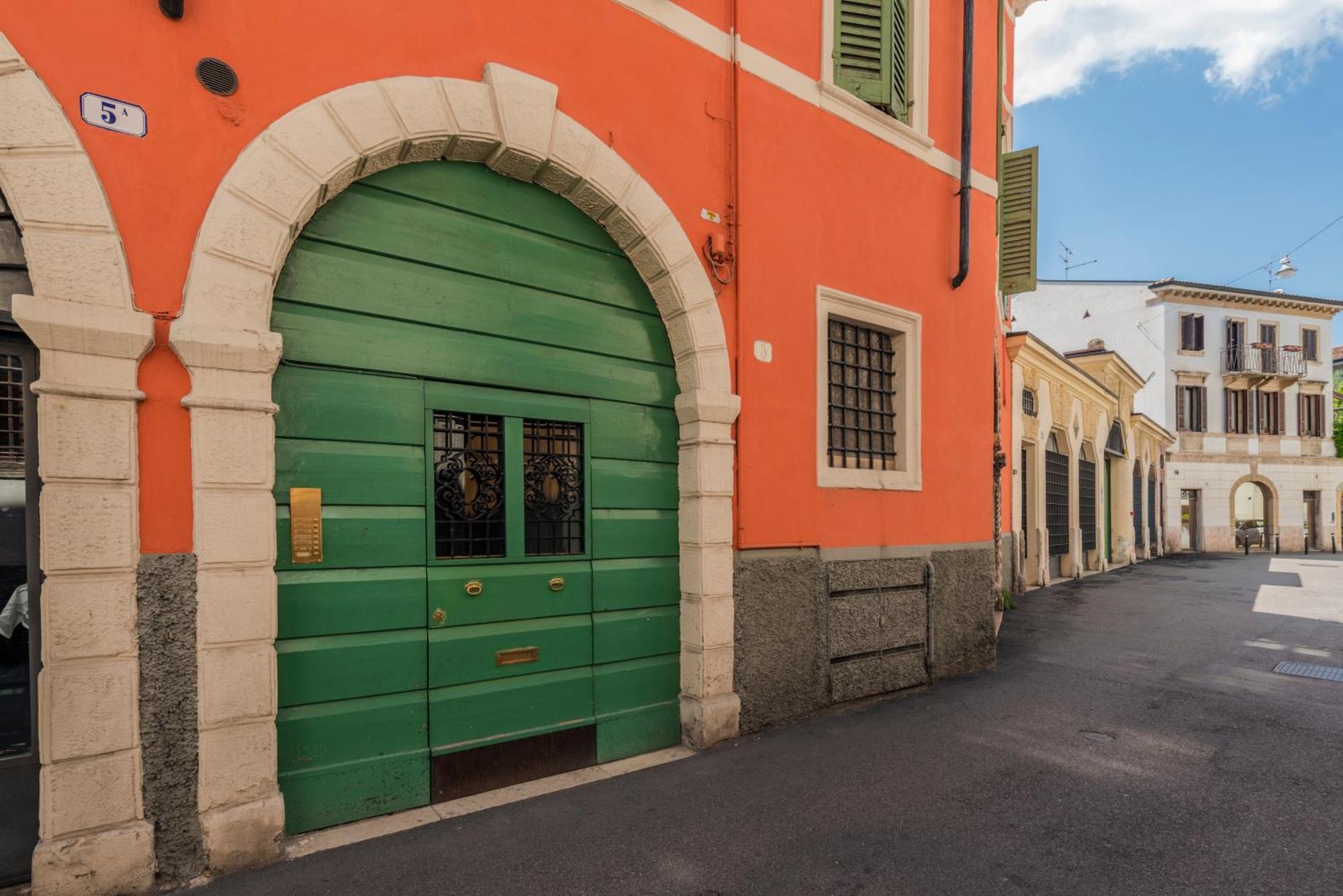 The Roof Top Life Verona Exterior photo